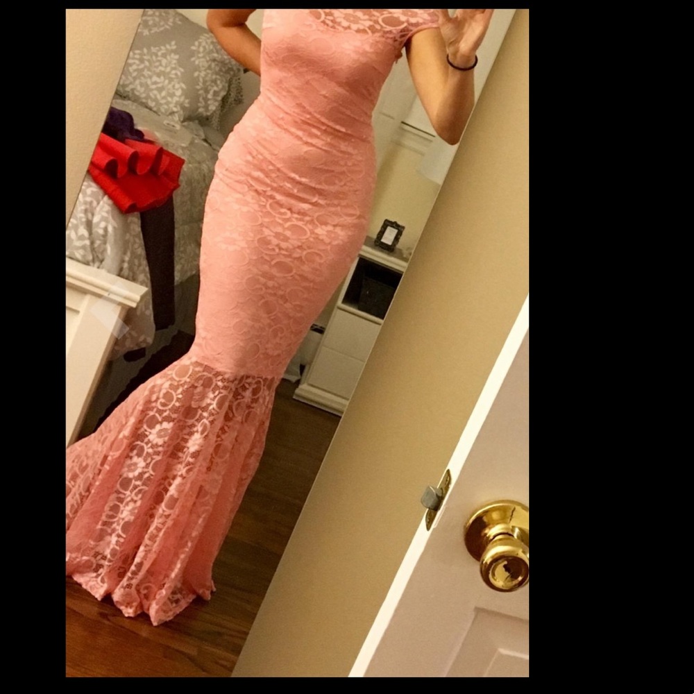 Off Shoulder Lace Evening Gown Fishtail Maxi Dress